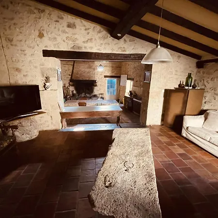 Refuge De Perreau Tatil Evi