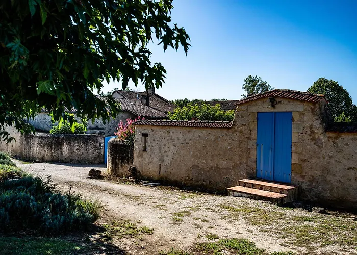 Refuge De Perreau Saint-Michel-de-Montaigne