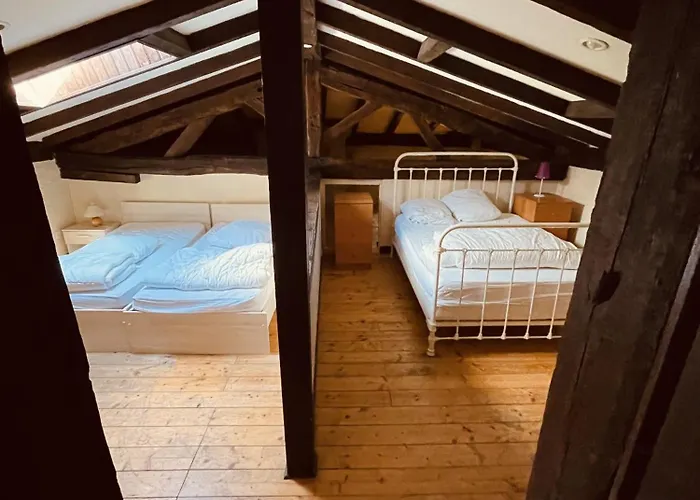 Refuge De Perreau * Saint-Michel-de-Montaigne